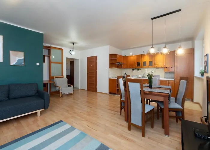 Apartamento Airport&atlasarena&orientariumparking *